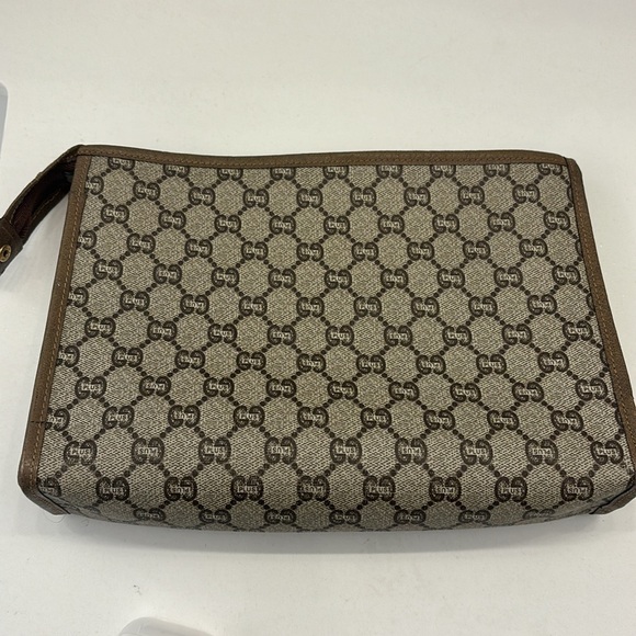 Gucci Plus pouch. - Picture 7 of 14